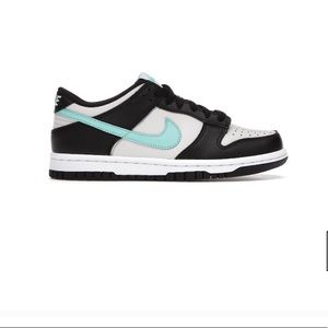 Nike Dunk Lows Light Bone Tropical Twist